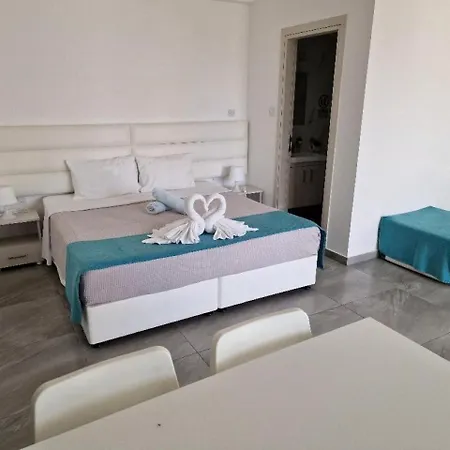 Christopher'S Sandy Beach Suites Ayia Napa Exterior photo